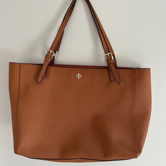 Tory Burch Handbags - Tory Burch LARGE Saffiano Tote